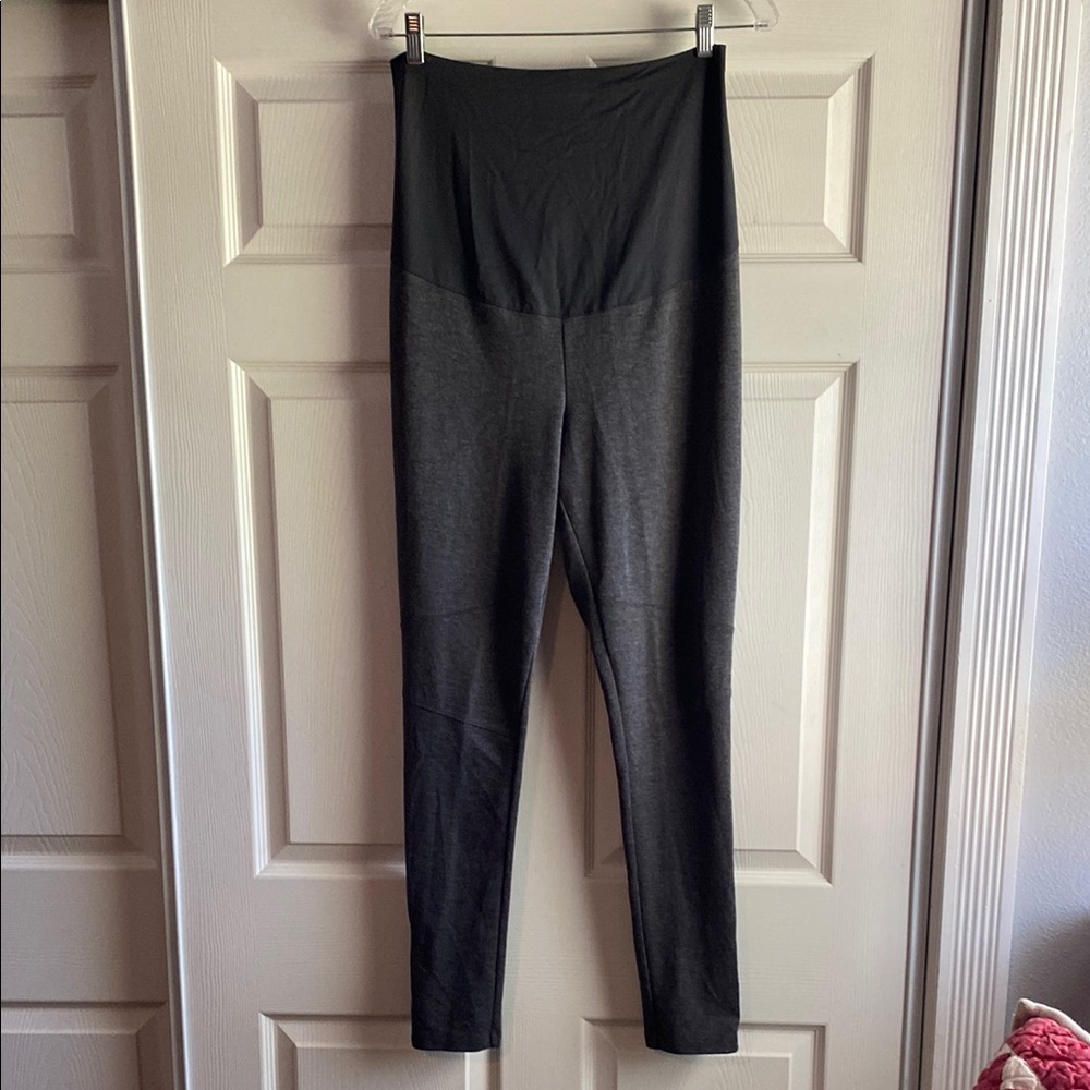 Liz Lange gray Women’s maternity leggings size medium